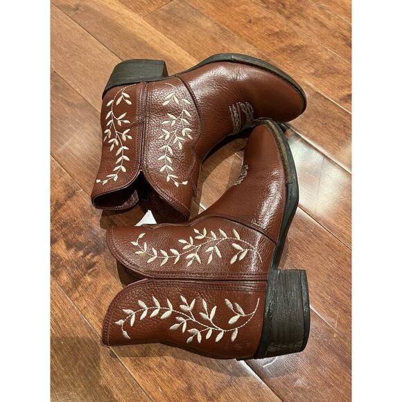 Sterling River Womens 6.5 Brown Embroidered R-Toe Western Cowgirl Boots Booties - Picture 4 of 10